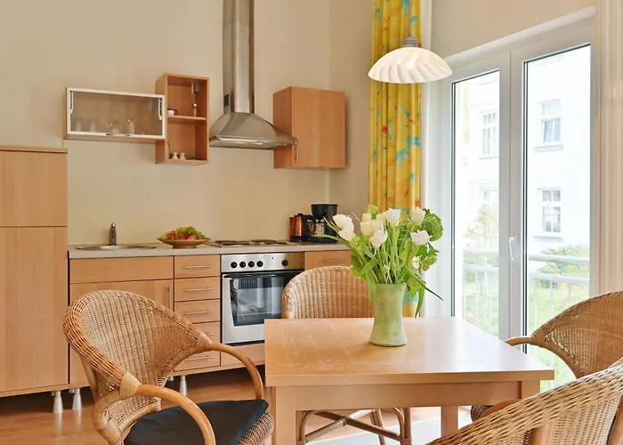 Ferienwohnung-3-in-sellin-auf-ruegen-villa-celia-wlan-und-sauna-200-m-vom-strand-entfernt Lejlighed Sellin (Rugen)